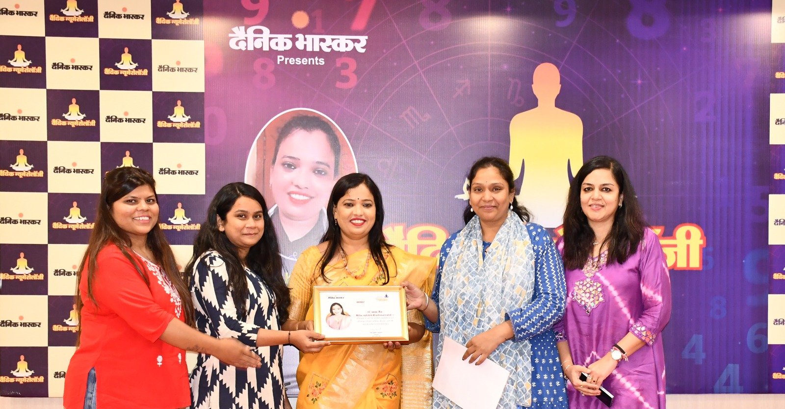 Dr. Abha Jain receiving recognition at a past learning event